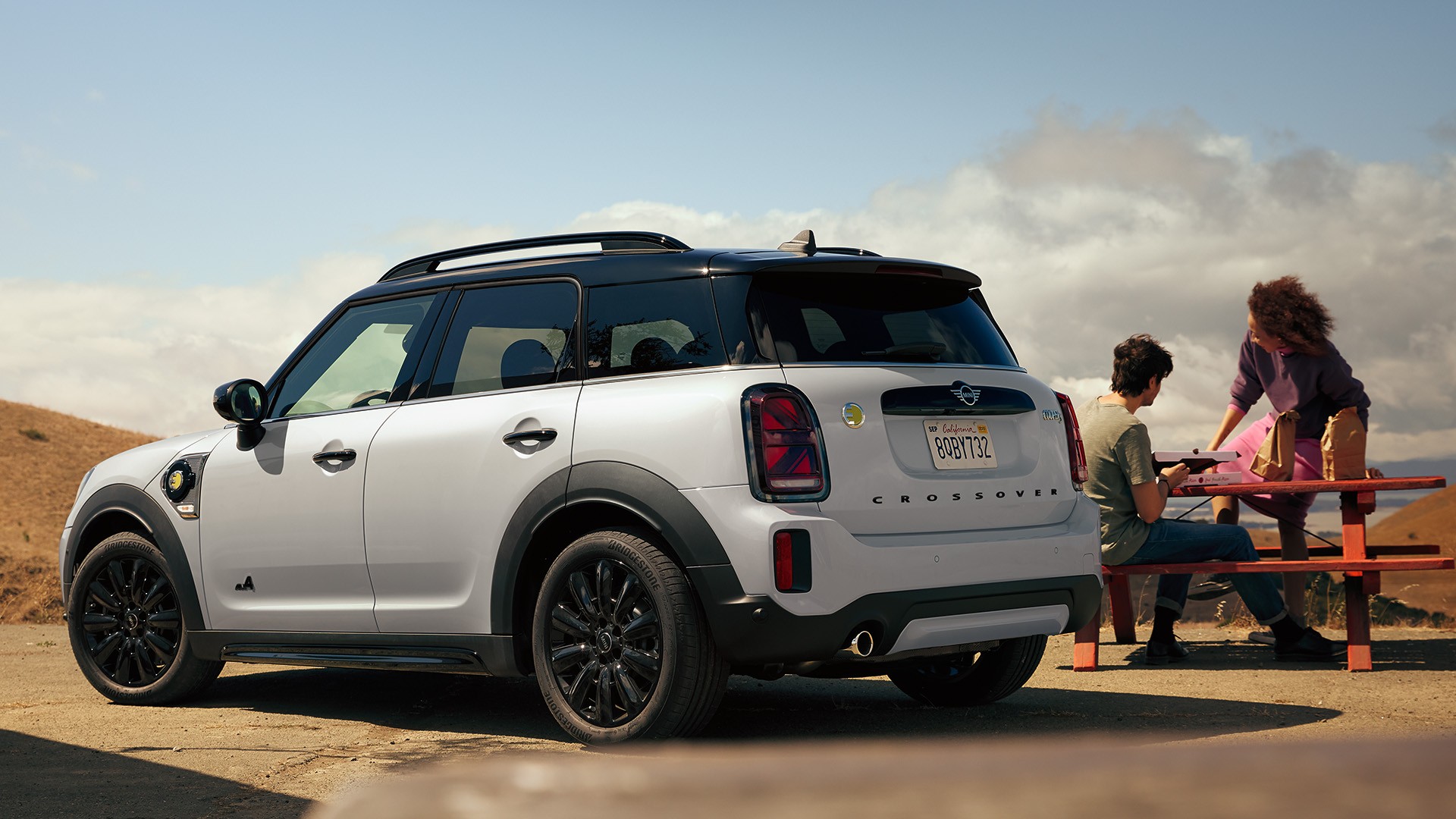 MINI Crossover PHEV – ピアノ・ブラック・エクステリア